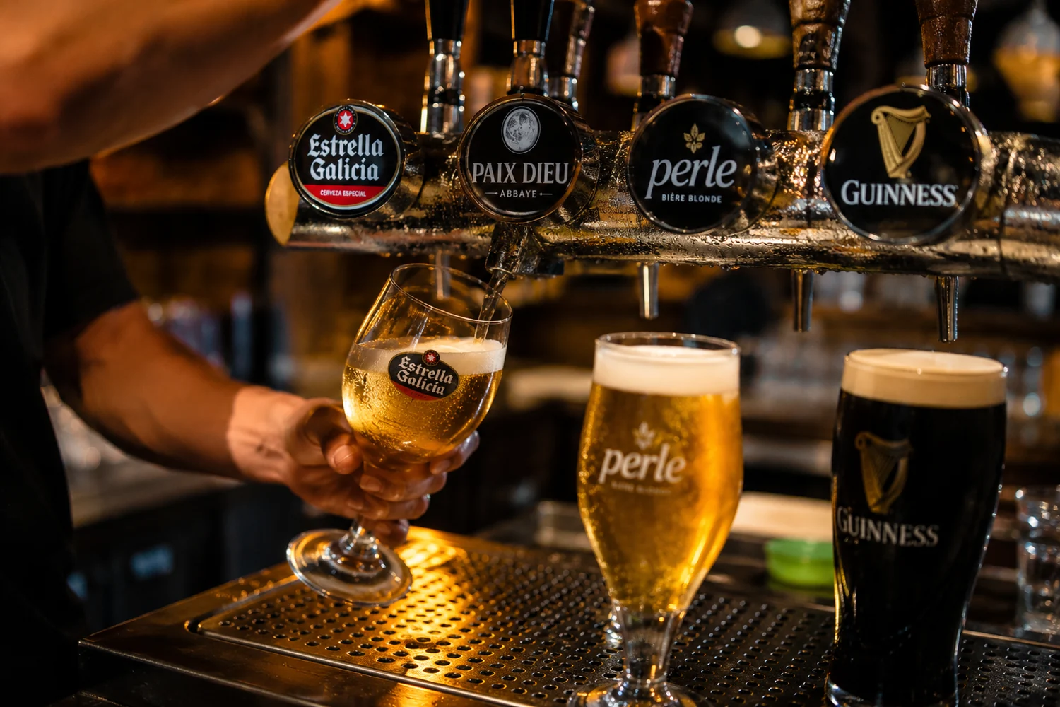 Tireuses Estrella Galicia, Paix Dieu, Perle et Guinness